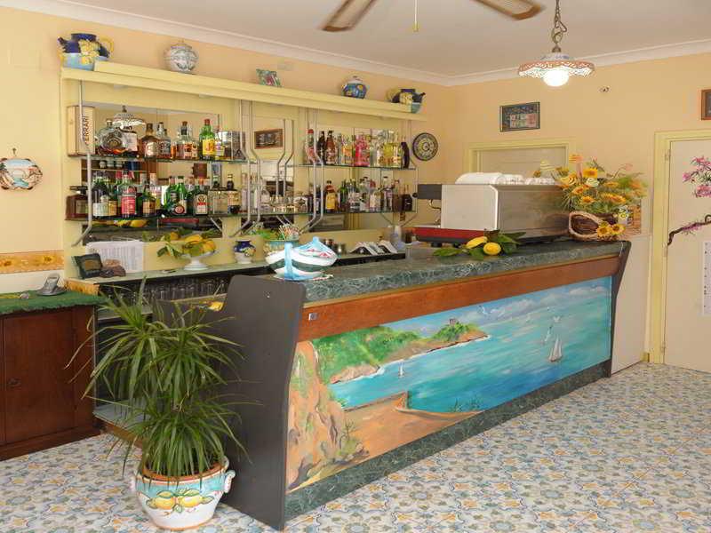 La Del Fiordo Hotel 3*