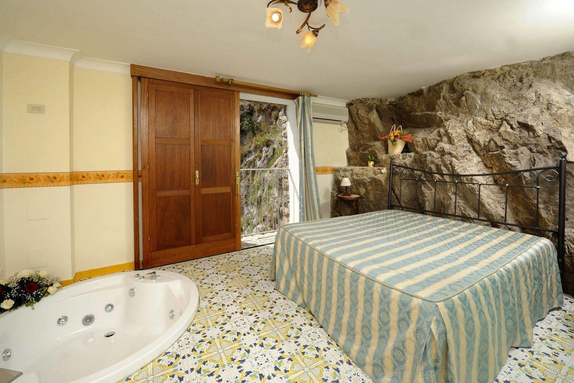 La Locanda Del Fiordo Hotel 3*